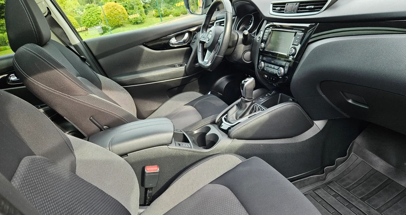 Nissan Qashqai cena 94900 przebieg: 33000, rok produkcji 2019 z Słubice małe 781